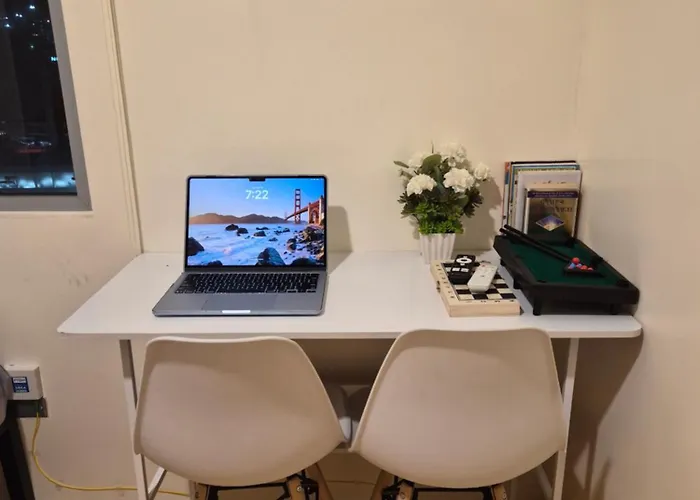 The Minimalist Studio 2818 At Urban Deca Cubao 3*