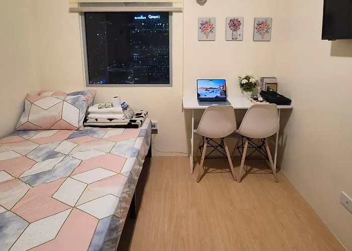 The Minimalist Studio 2818 At Urban Deca Cubao ホテル